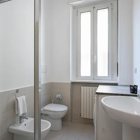 Appartamento 3 Design Near City Center